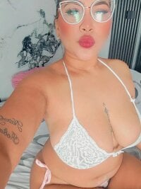 Zoe_Glow's webcam live show