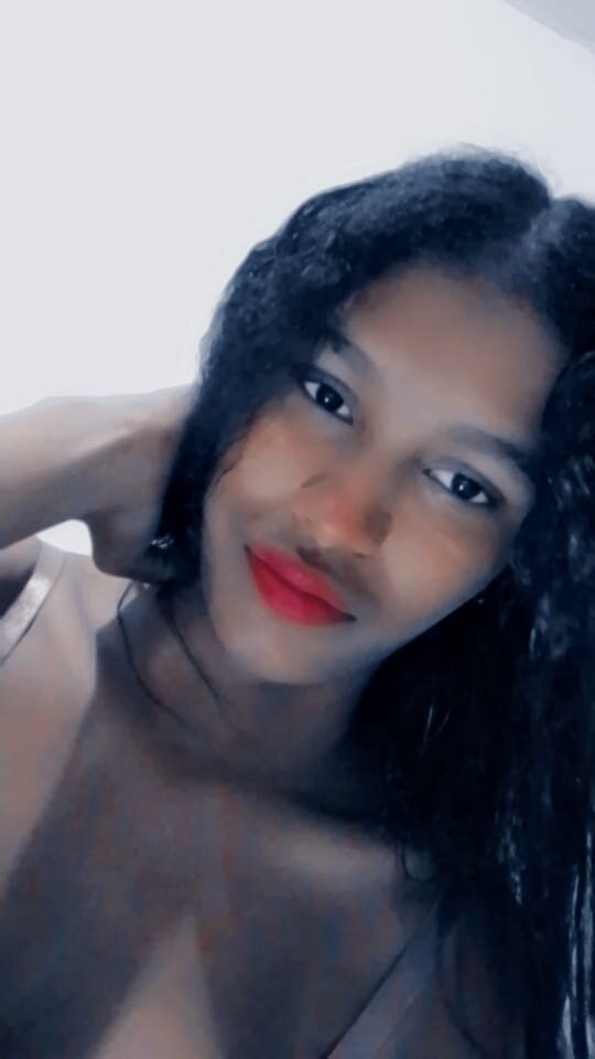 Pinkyhot_69