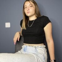 RossThomass' Offline Chat Room