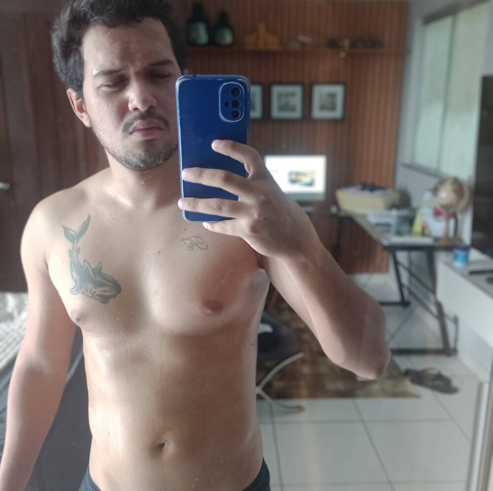 michel22151gw from stripchat