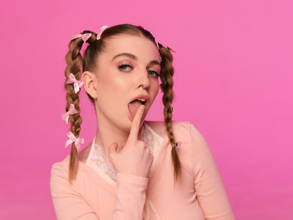 AngelaKitti's | Live Sex Cams - Free Porn Cams, Live Porn, Adult Webcams