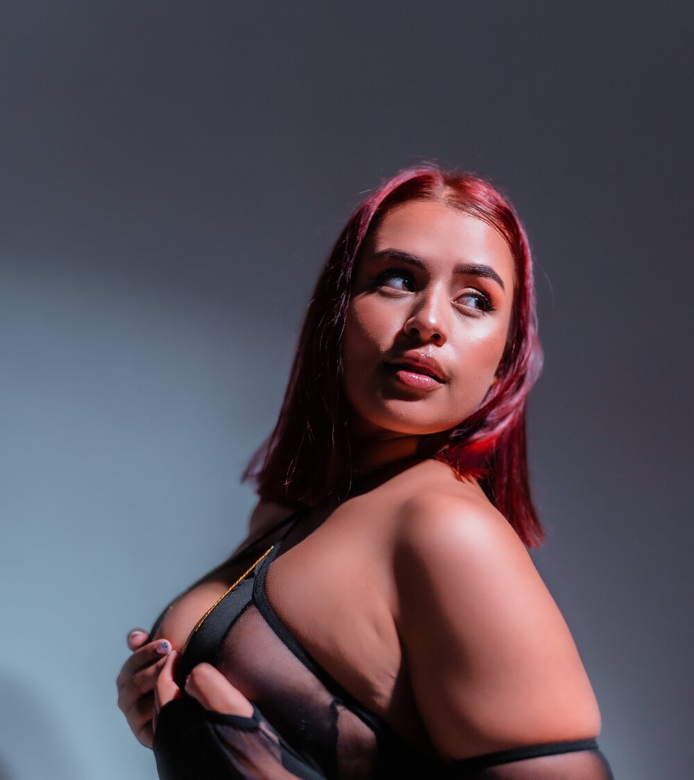 EmmaTorres_ profile