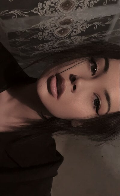 Liu_Yifei_ - cam2cam