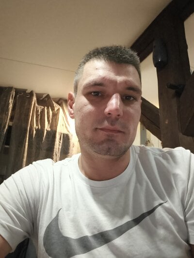 Jocker12456 Live Cam on StripChat