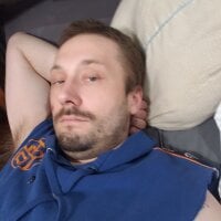 SensitiveStallion's Offline Chat Room