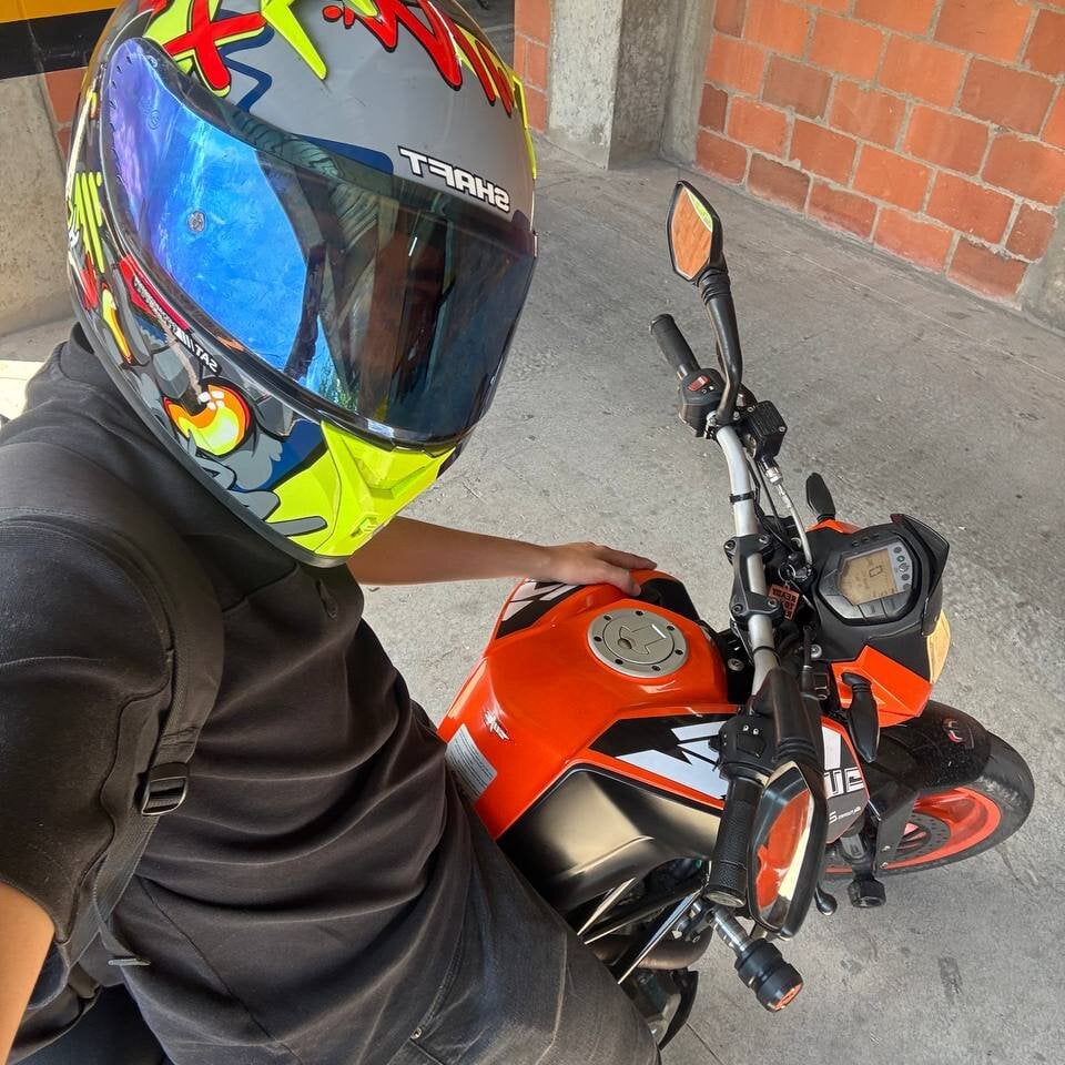 connor_lenoxx: συνομιλία ΧΧΧ εκτός σύνδεσης