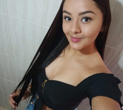 Tifanny-Kisses - Stripchat Girl 