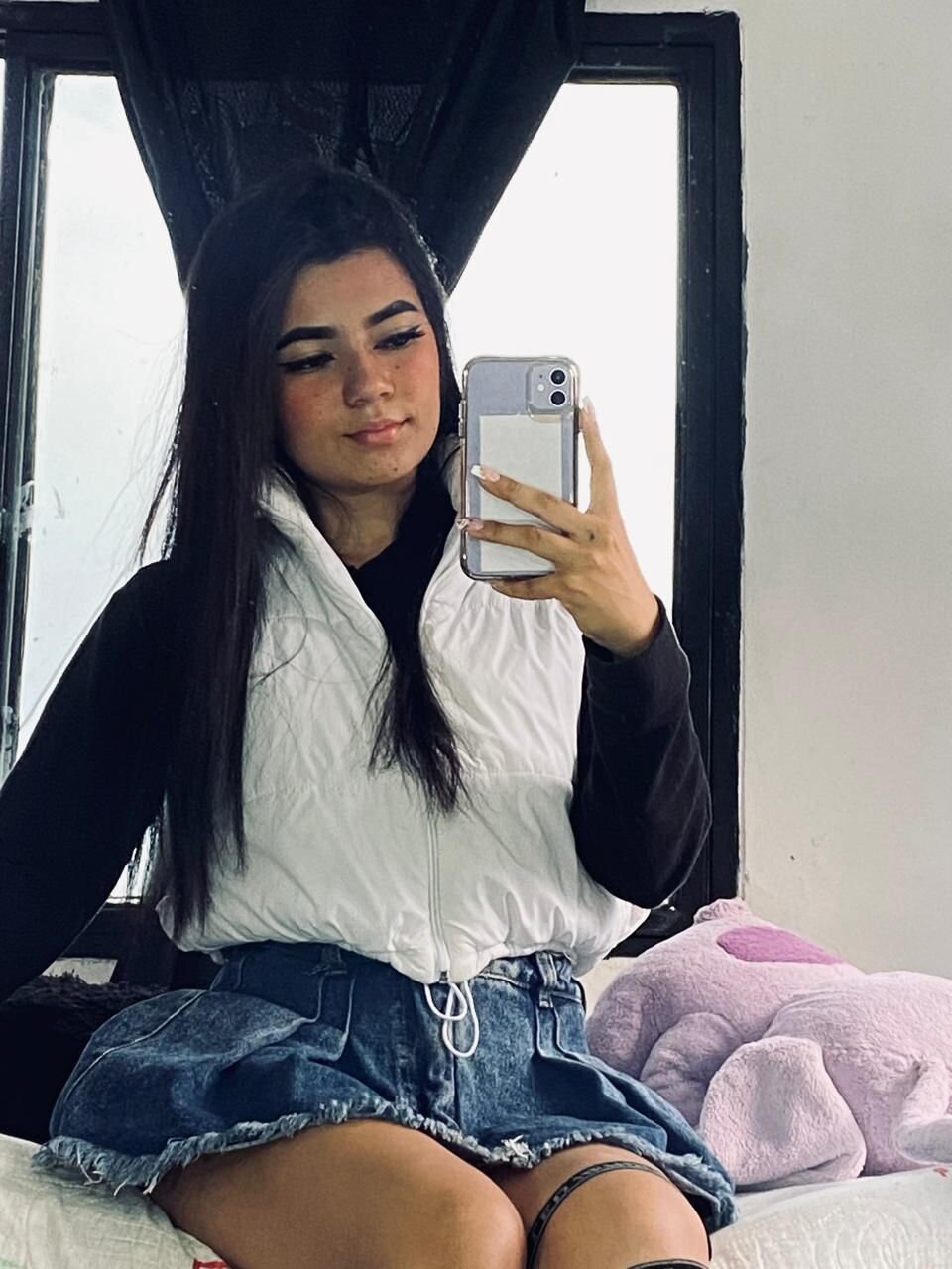 mia_davison1
