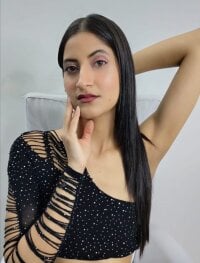 Naomi_jones_sub's Offline XXX Chat