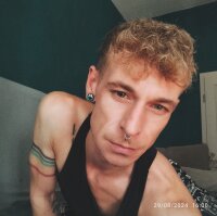 torch_turner's Offline Chat Room