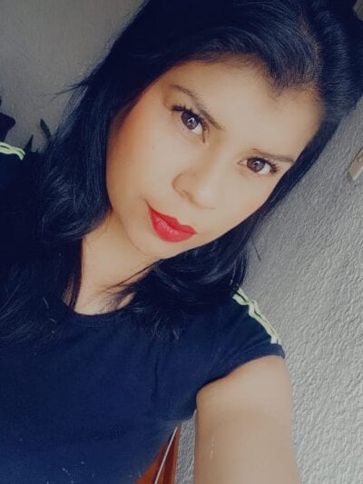 Alana_small