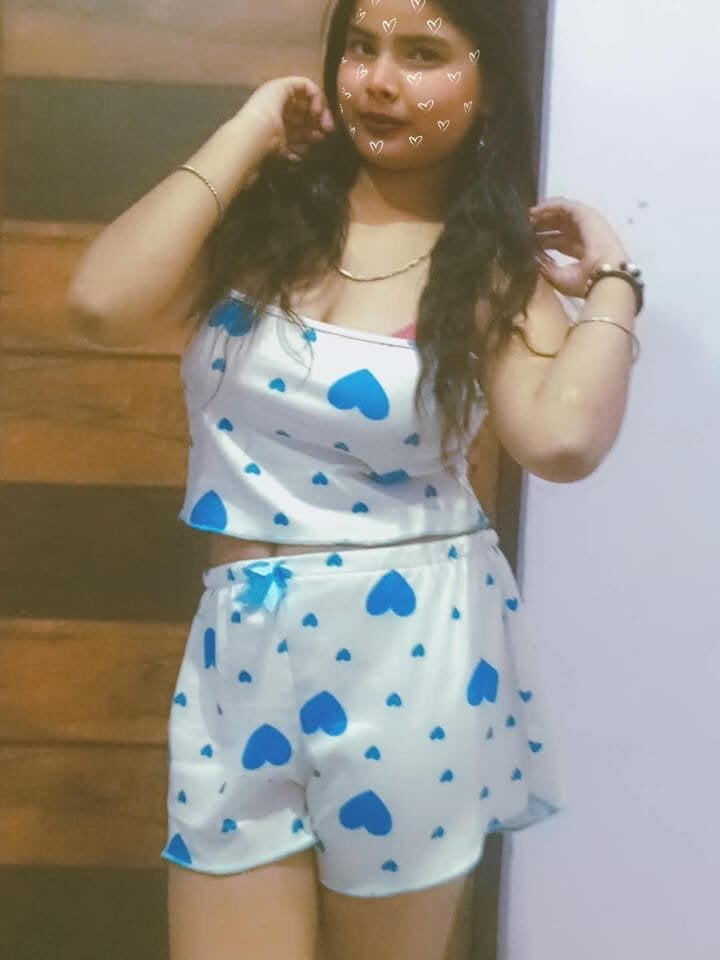 cheapadultsexcams.com tannu-24 livesex profile in india cams