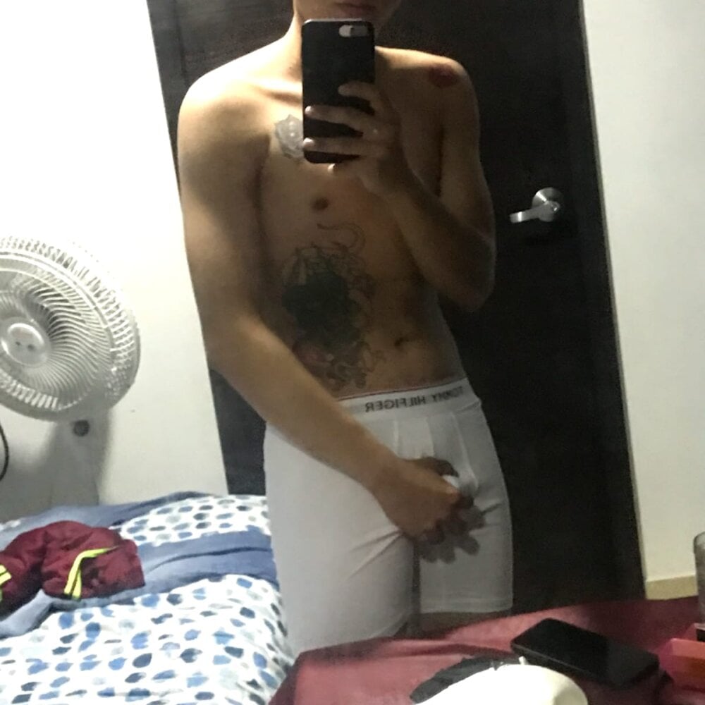 andy_kitsune__ profile
