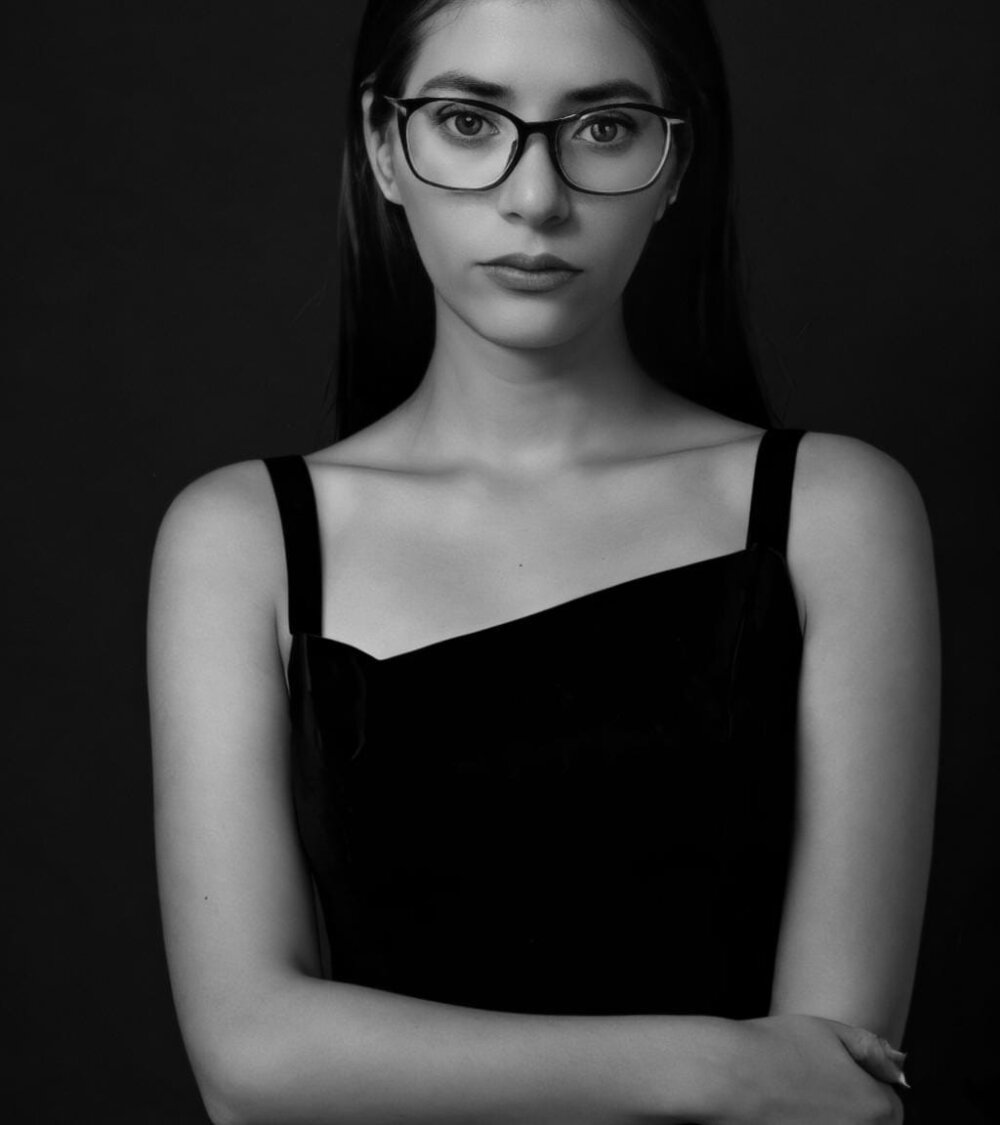 EllieMirage profile
