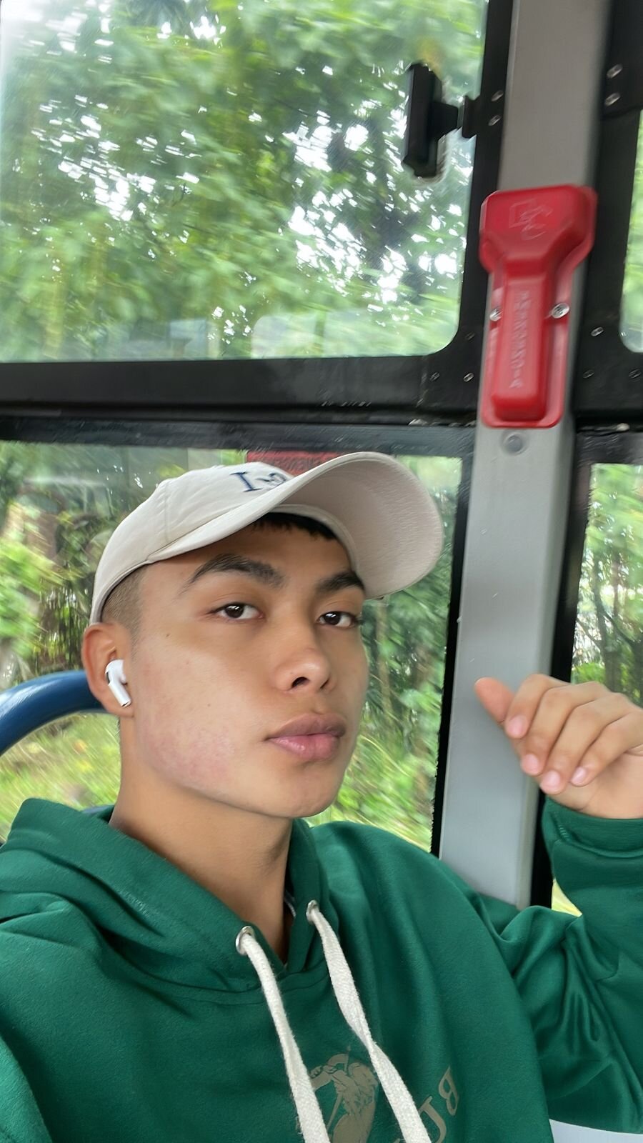 Esteban_606
