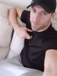 highninetyfive's webcam live show