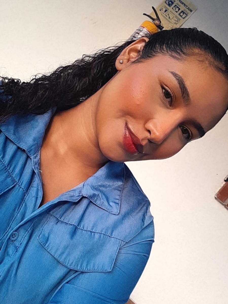 cute_mia23