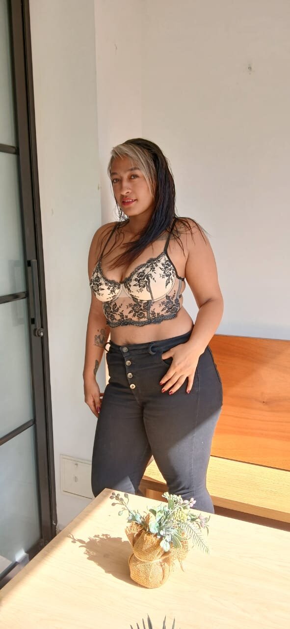 ChloeSteel25