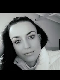 Ellisia1306's Offline XXX Chat