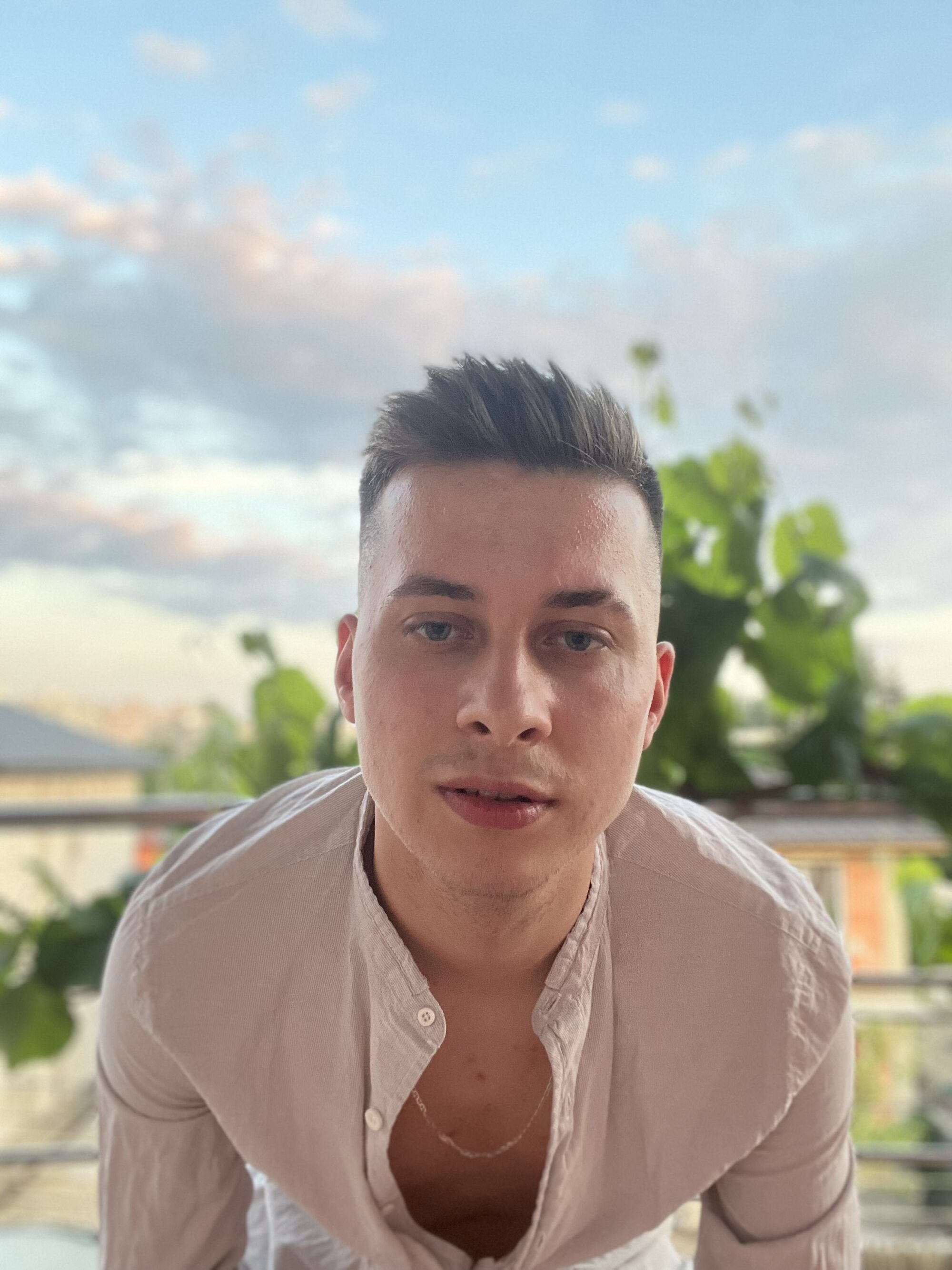 Dreamboy24 live webcam