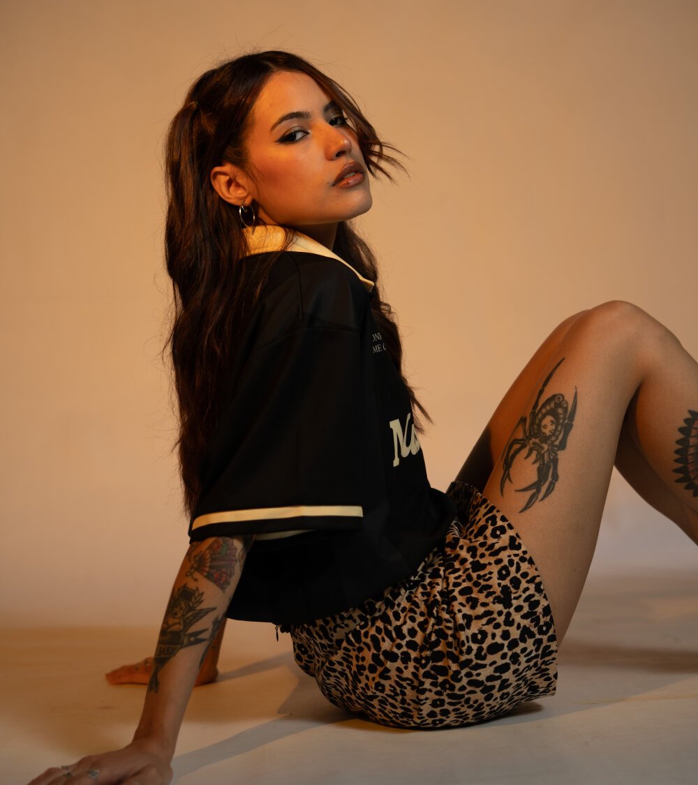 chatnmate.com tinyamber livesex profile in para cams