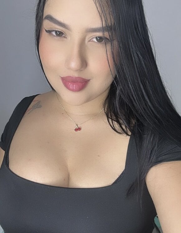 watchgirlcam.com amaravelin livesex profile in united-statesnevanda cams