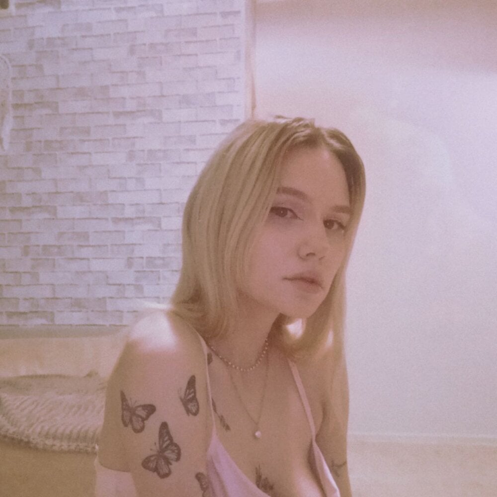 HollyRicker profile
