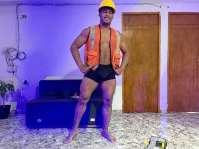 titan_magnus from stripchat