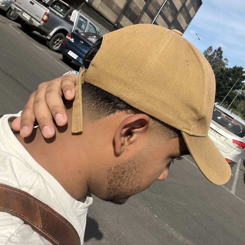 grinbergg's Offline XXX Chat