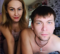 BerthaXDerek's Offline Chat Room
