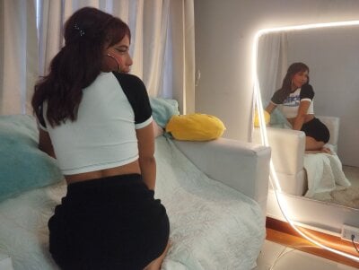 kitty_strong from stripchat