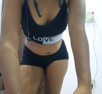 Rinki_hotyLive Webcam