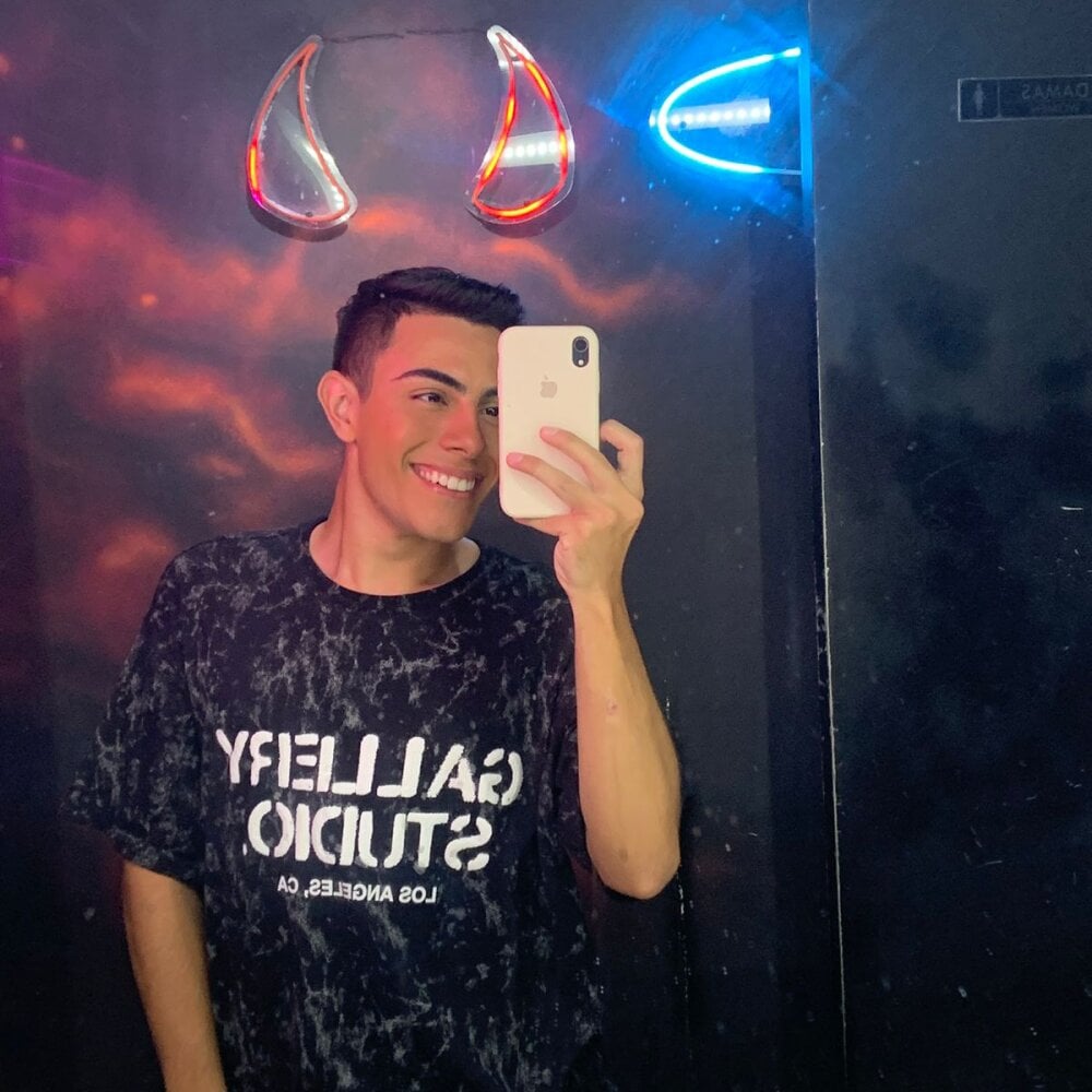 Yujed_Malek profile