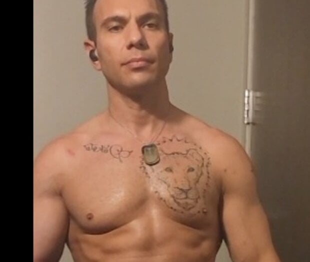 Hugo_Hunterxxx profile