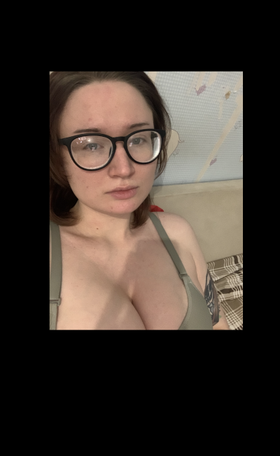 Rosemary_maryy on StripChat