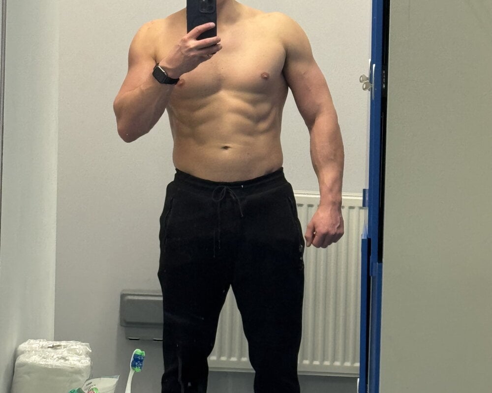 Czat XXX na żywo – Tommy2165