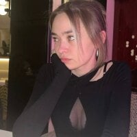 AsterBloom's Offline XXX Chat