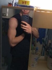 Offline chatovací místnost 18_yo_free_videocall