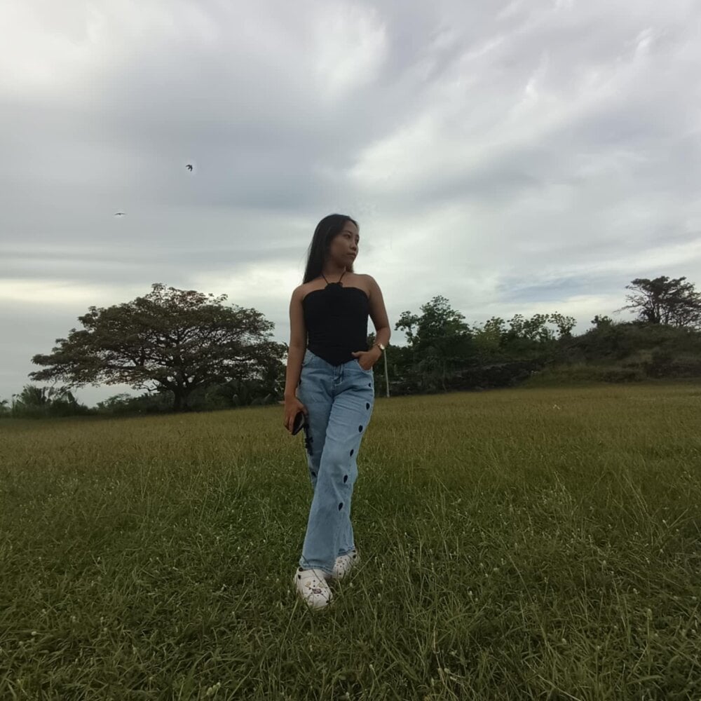 hotbabe_erica 離線 XXX 聊天