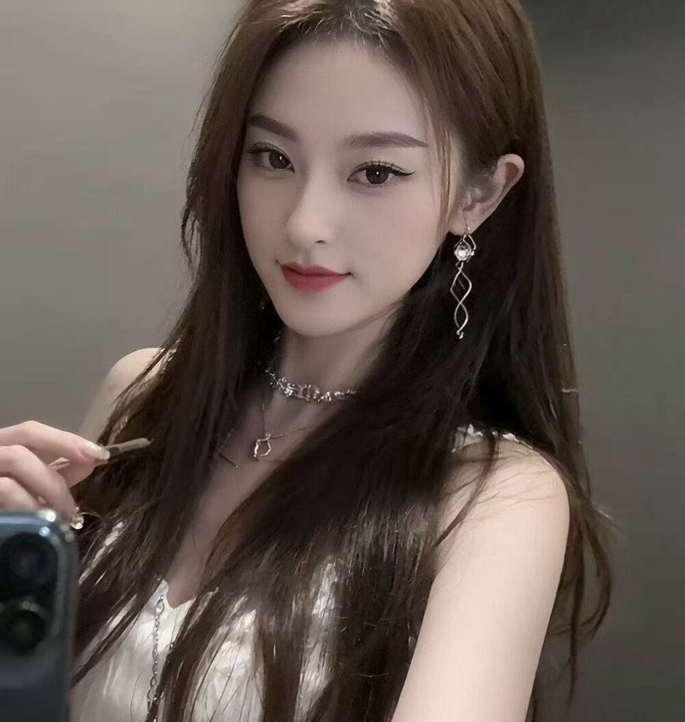 livesexr.com ccyun666 livesex profile in you-about-to-enter-onto-the-domintion-of-twilight-zone-were-you-never-been-before-planet-earth-space-somewhere-out-there cams