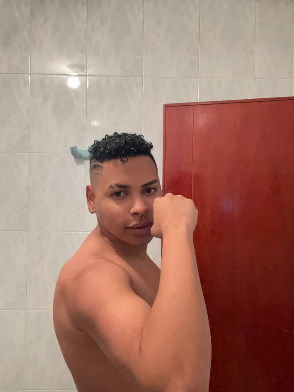 Thorian_stormborn