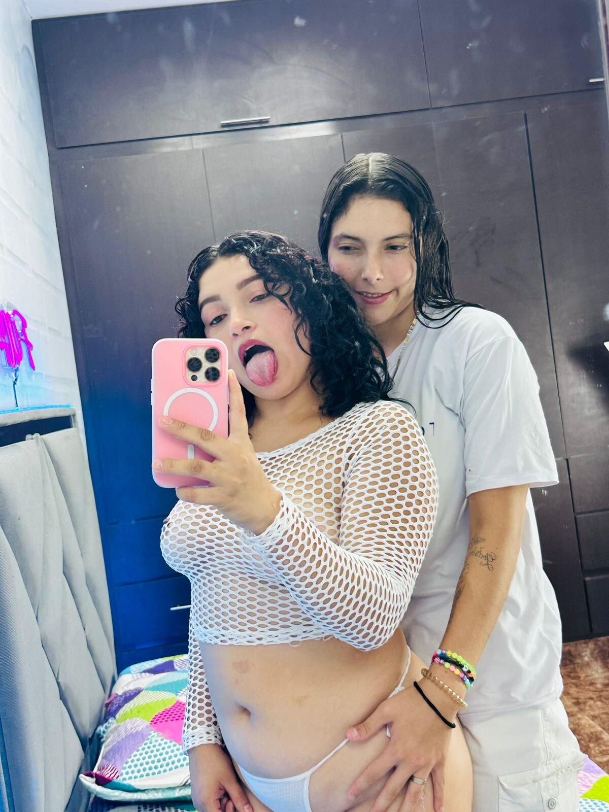 GirlOnGirlHeaven