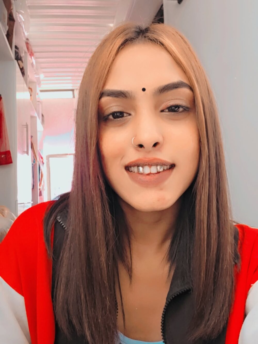 elivecams.com indianpretty1 livesex profile in the-land-of-your-dreams cams