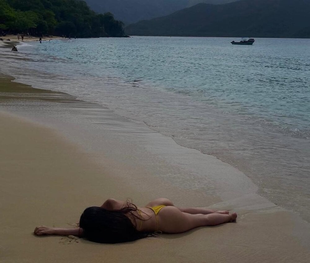 stripchat oriannawolf webcam profile pic via sexcam3d.net