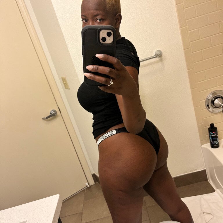 amateursex-livecam.com rhamia livesex profile in i-am-from-your-dreams cams