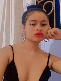 chantal_paradise's Offline XXX Chat