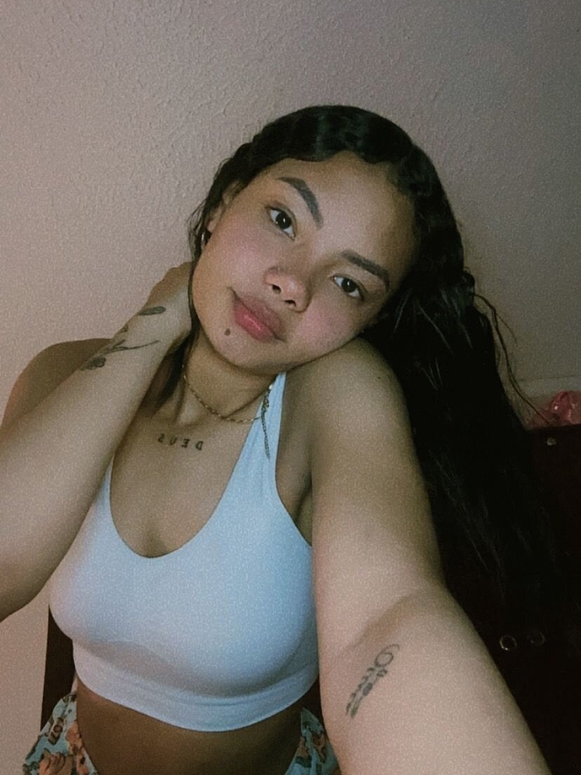 Dulce_Carolynn profile