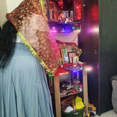 Hotty-Sarika