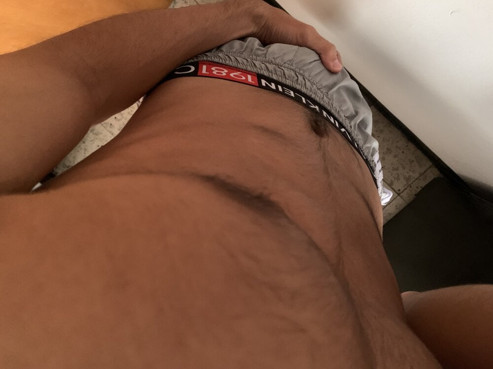 Sagove2507's Offline XXX Chat