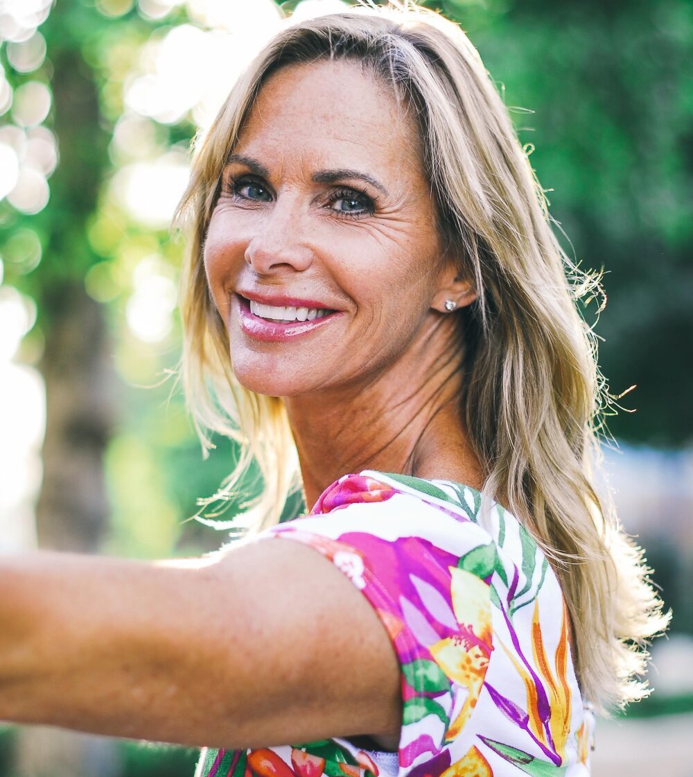 in-tents Chat XXX offline